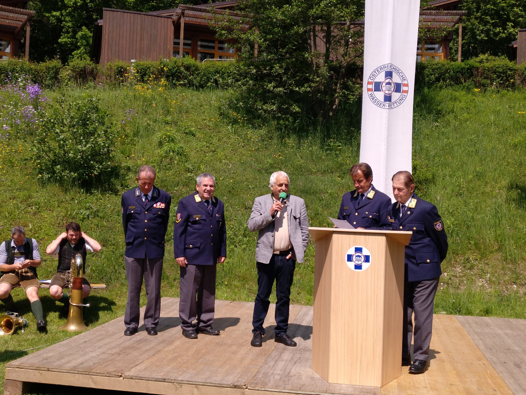 vln. Josef Leichtfried, Rudolf Plainer, Hans Hemetsberg, Dr. Gerald Berger, Walter Kobzik